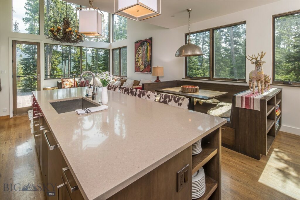 10 Alpine Bend Drive