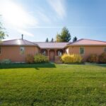 10 Brandon Trail Rd.