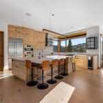 10 Middle Rider Road