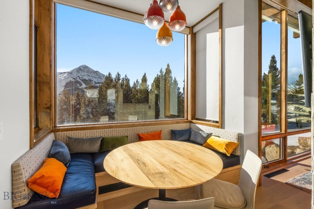 10 Middle Rider Road