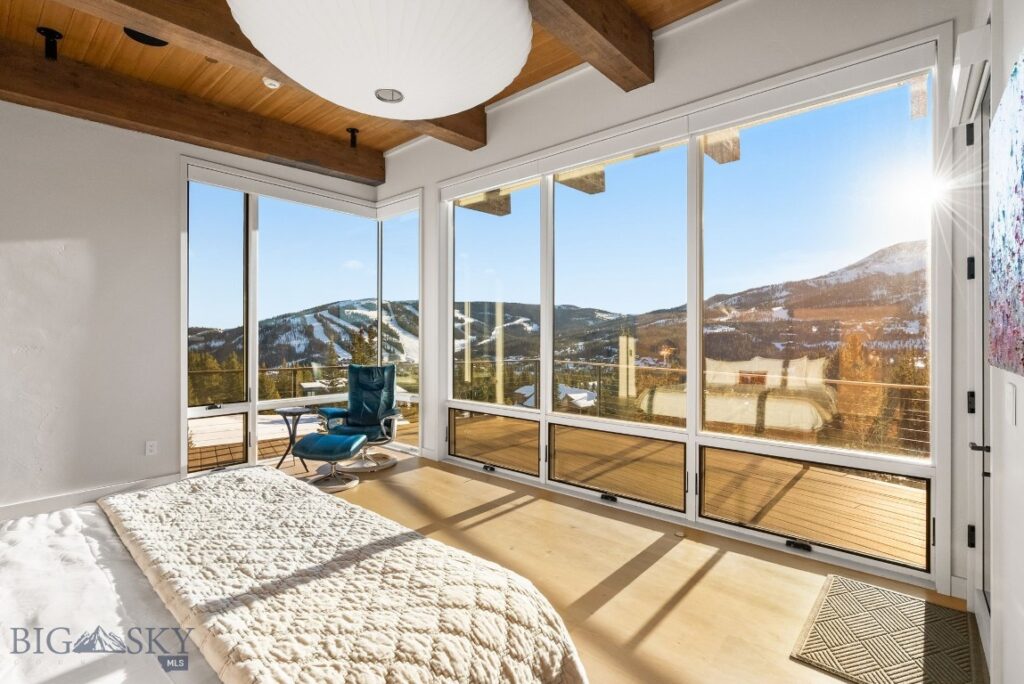 10 Middle Rider Road