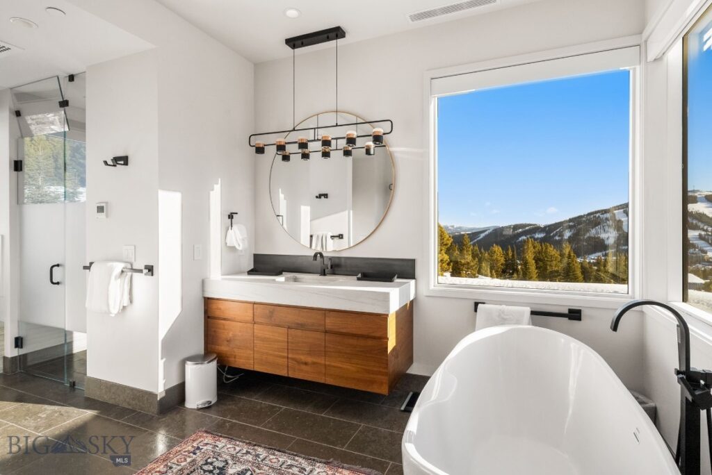 10 Middle Rider Road