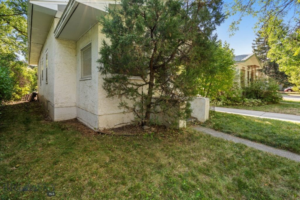 1008 S Willson Avenue