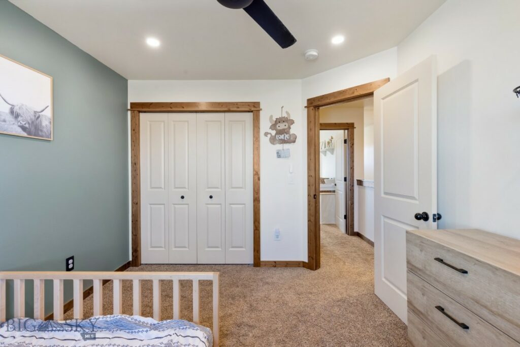 1009 Idaho