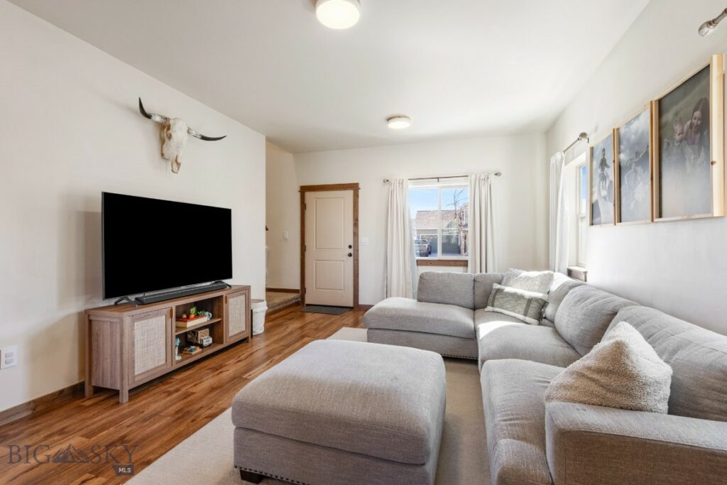 1009 Idaho