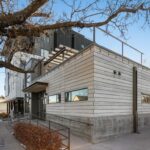 101 S Wallace Avenue