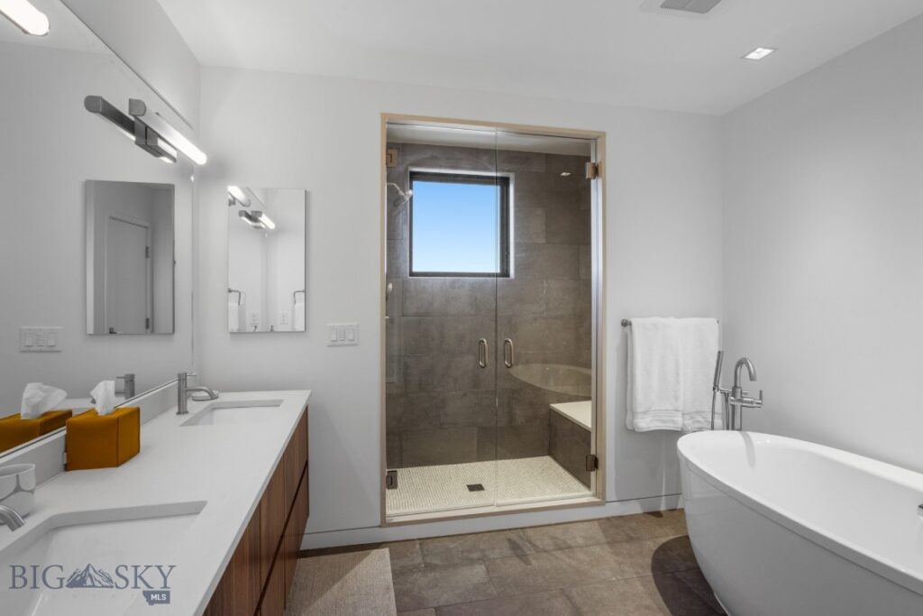 101 S Wallace Avenue