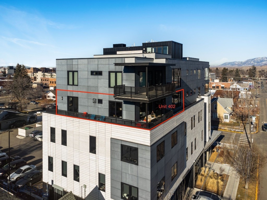 101 S Wallace Avenue