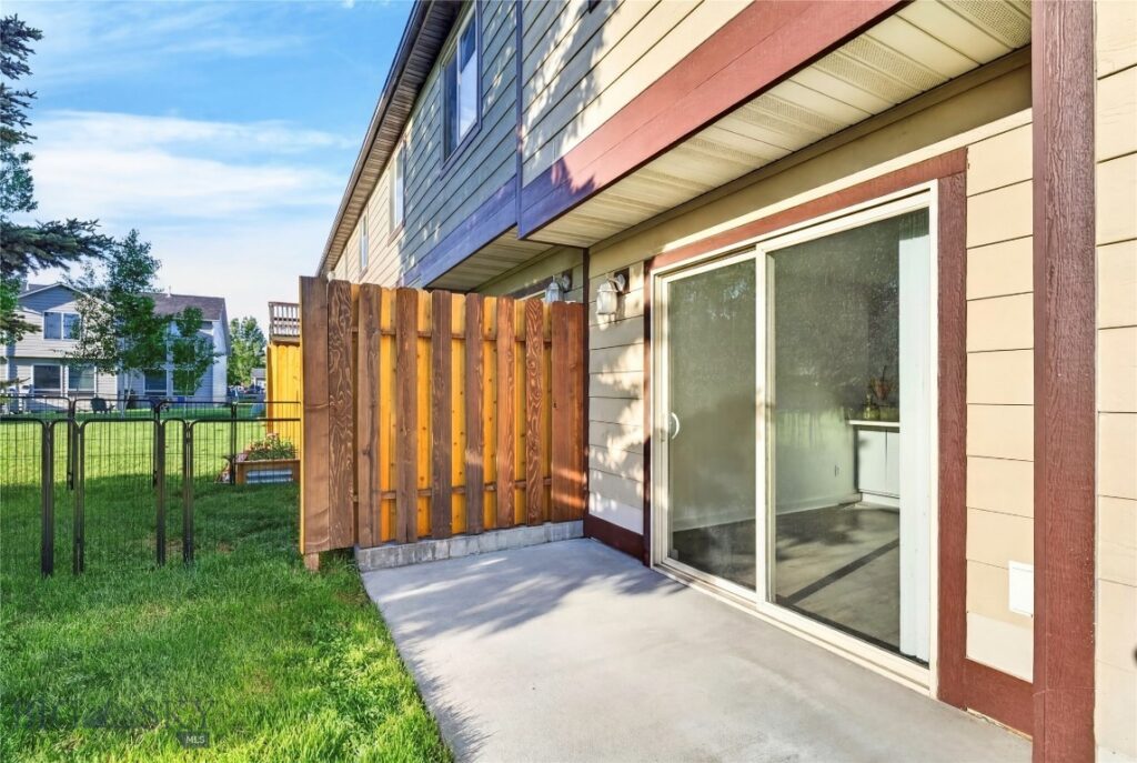 1010 Cruiser Lane