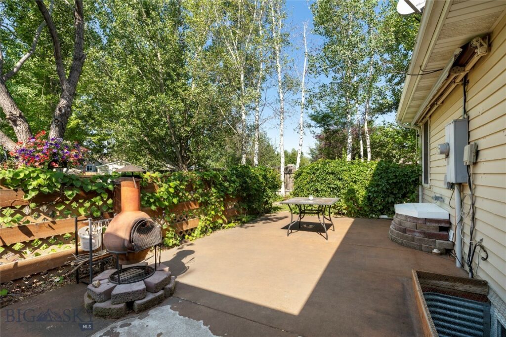 1012 Northern Pacific Avenue
