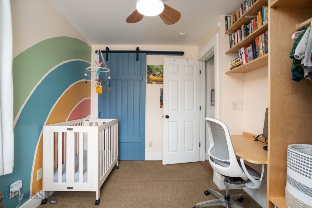 1014 W Dickerson Street