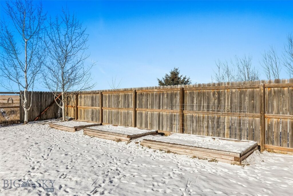 1019 Powers Boulevard