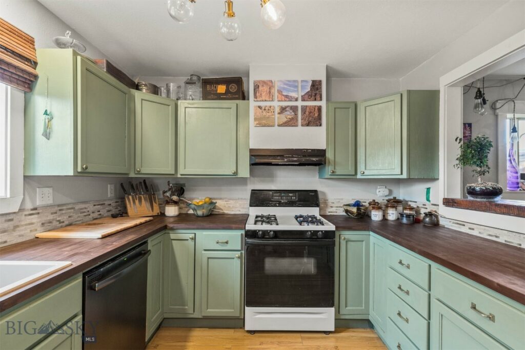 Belgrade MT 59714 - 6