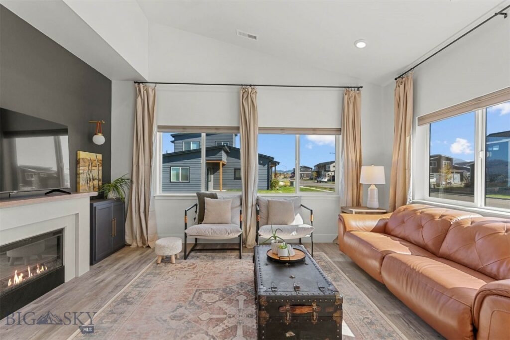 102 N Eldorado Avenue