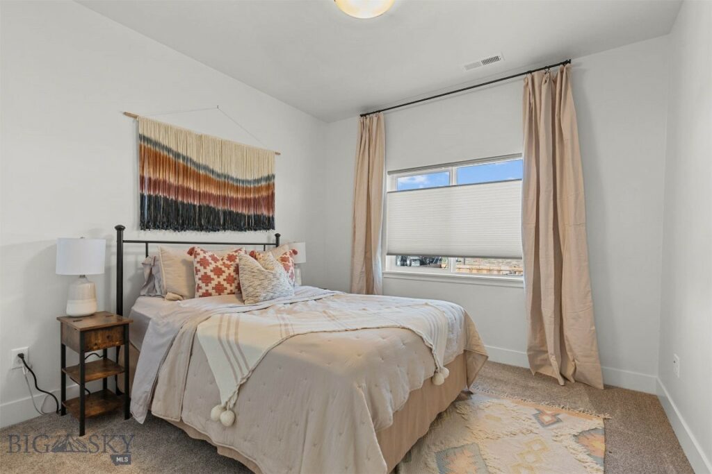 102 N Eldorado Avenue