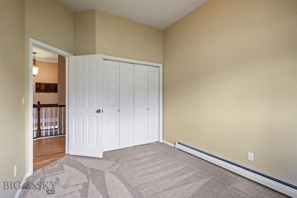 1028 Summer Ridge Road