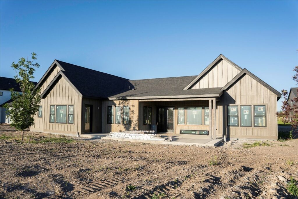 103 Creekbank Loop