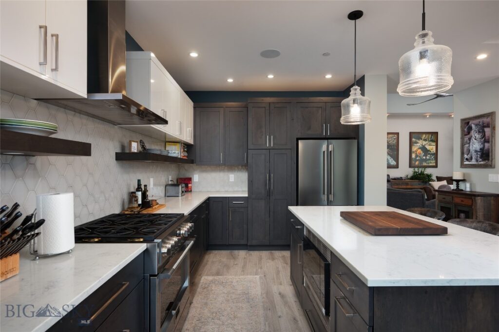 103 Moon Shadow Drive