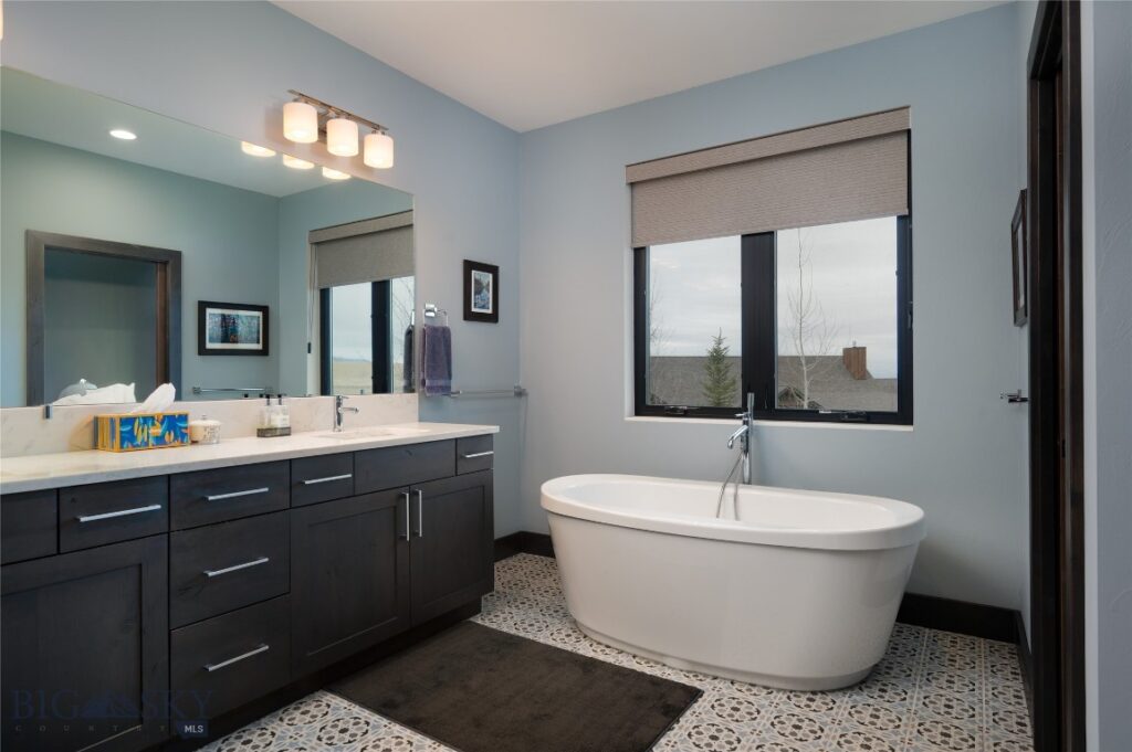 103 Moon Shadow Drive