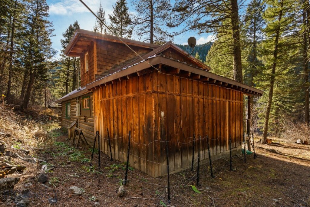 10400 Hyalite Canyon Road