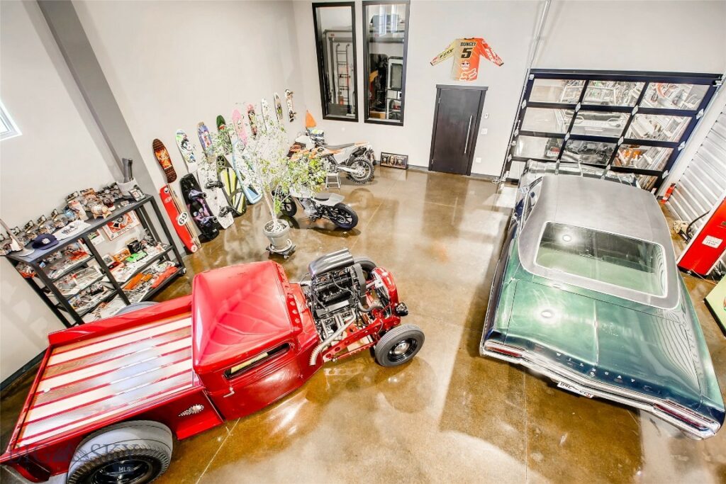 Belgrade MT 59714 - 9