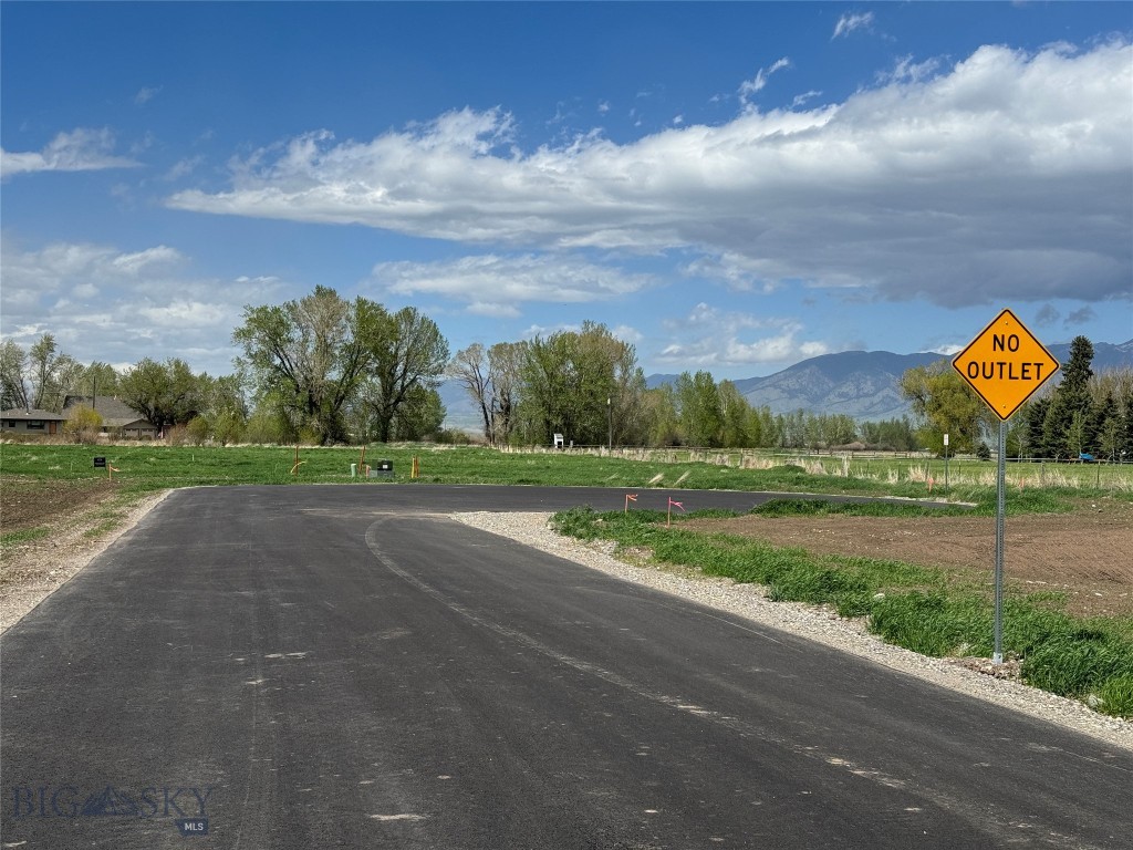 1051 Baxter Creek Way