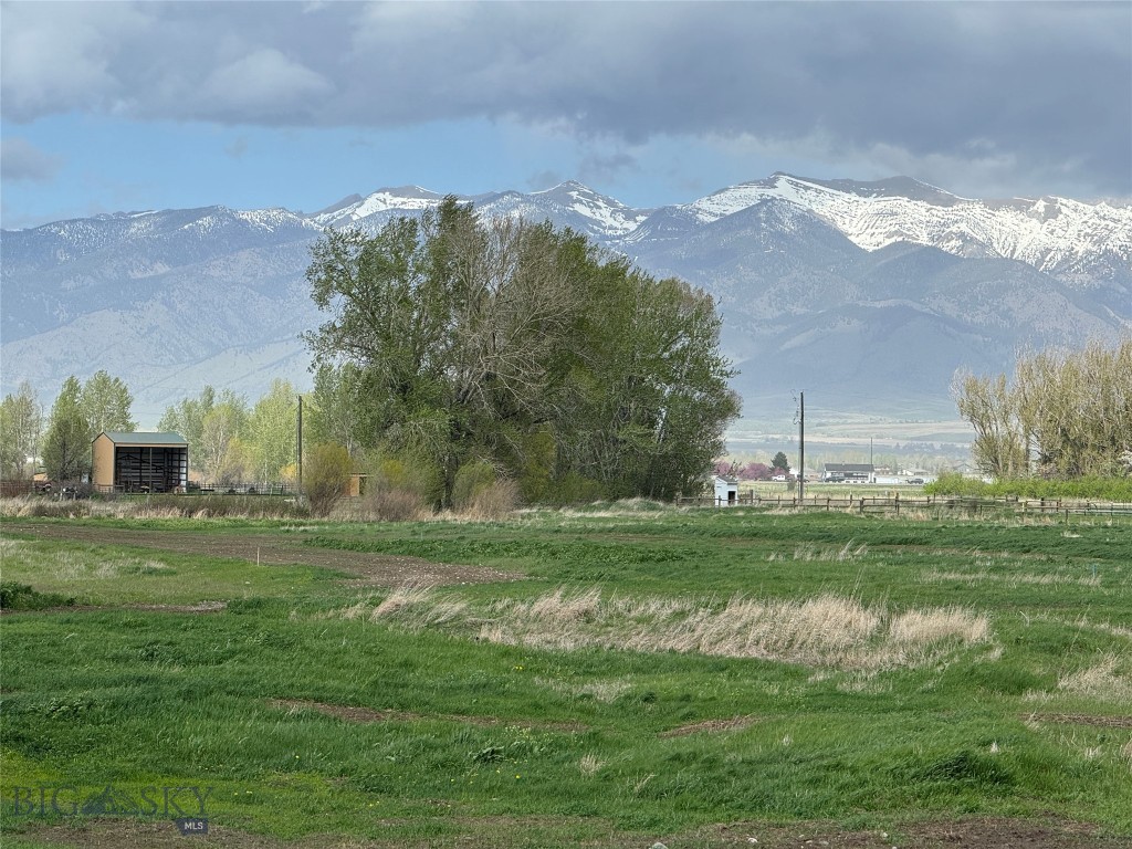 1051 Baxter Creek Way