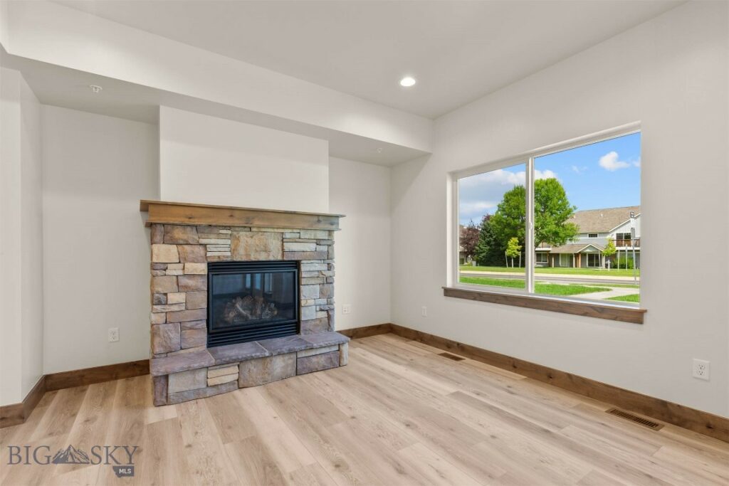 1051 Baxter Creek Way