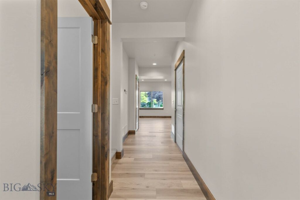 Bozeman MT 59718 - 8