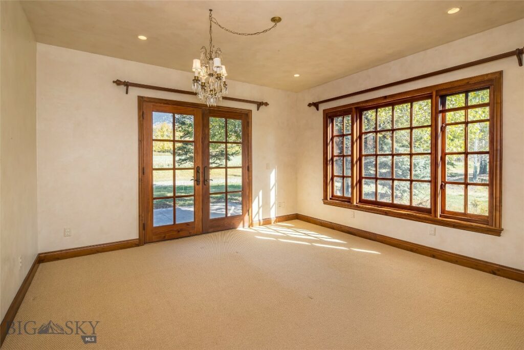 10669 Gee Norman Road