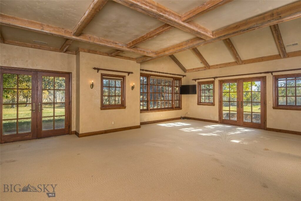 10669 Gee Norman Road