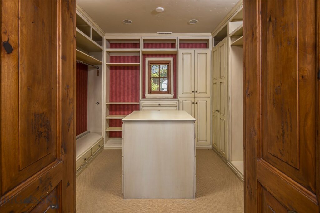 10669 Gee Norman Road