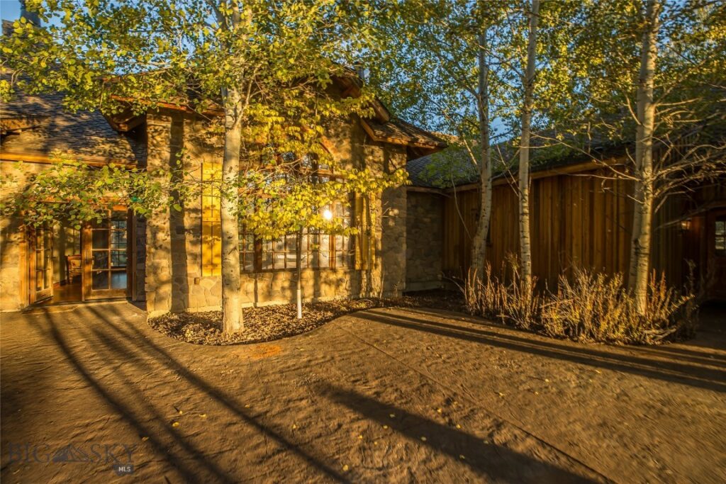 10669 Gee Norman Road