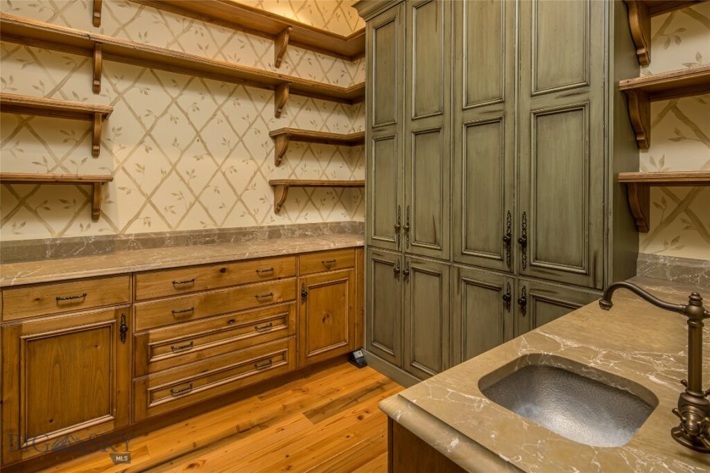 Belgrade MT 59714 - 4