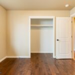 1086 Twin Lakes Avenue