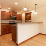 1095 Cottonwood Road