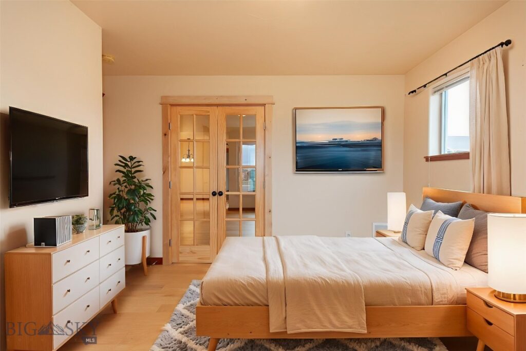 1095 Cottonwood Road