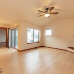 1095 Cottonwood Road