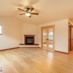 1095 Cottonwood Road