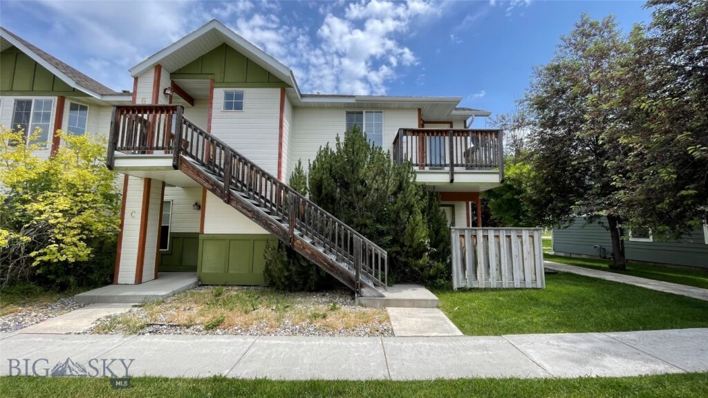 1098 Longbow Lane