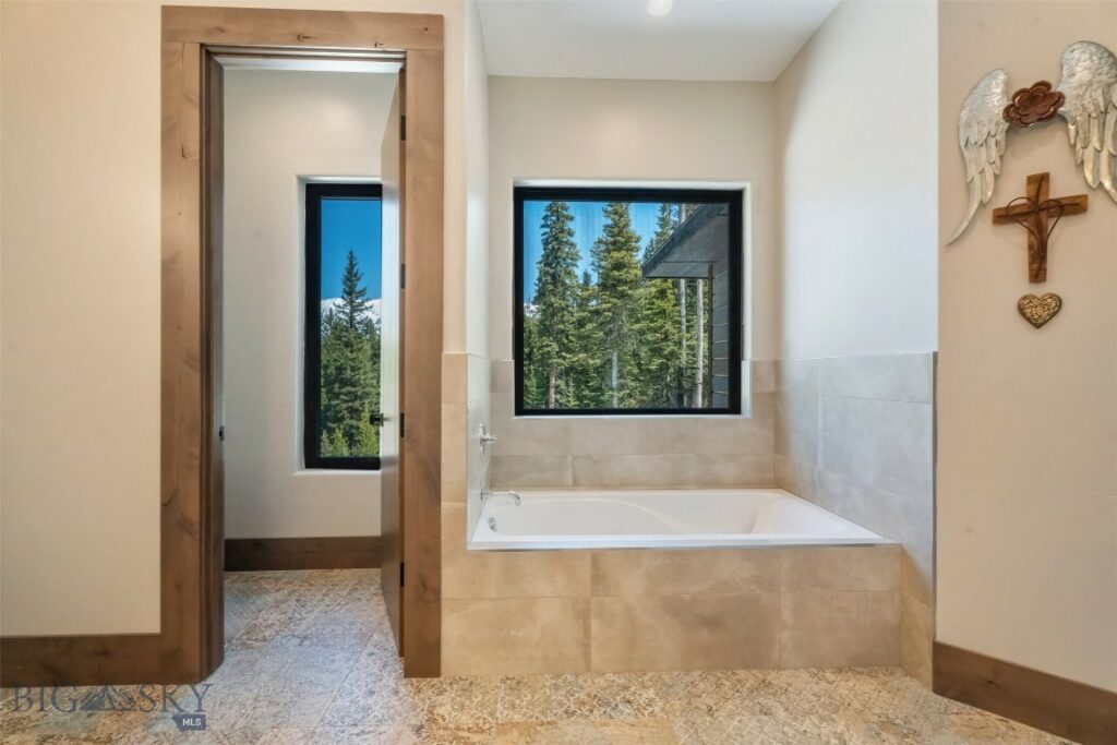 Big Sky MT 59716 - 14