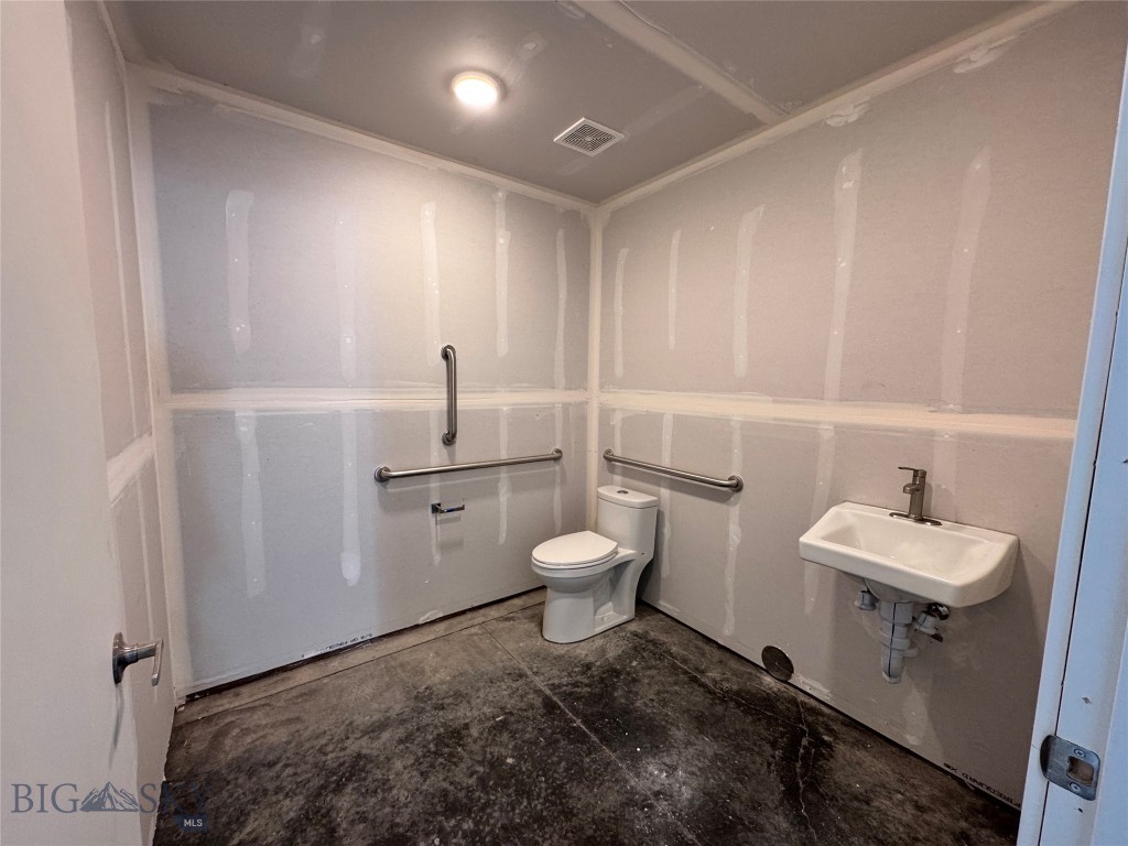 1102 Jackrabbit Lane