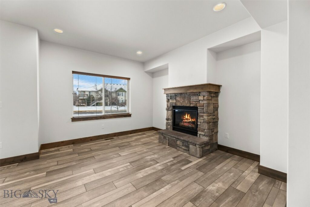 1103 Baxter Creek Way