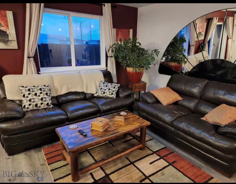 1105 N River Rock Drive