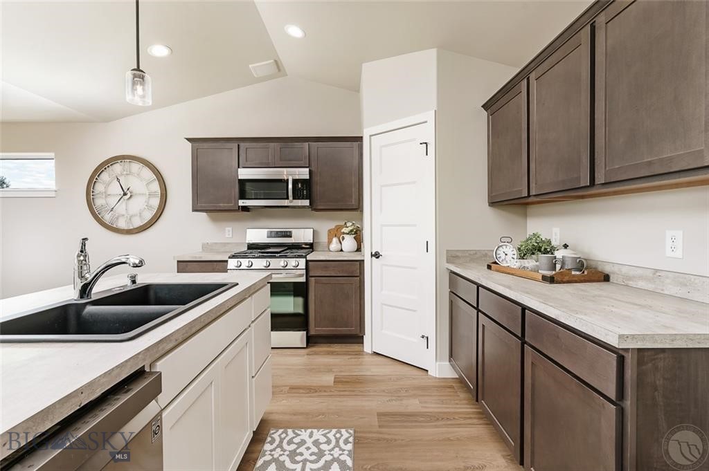 1107 Melissa Way