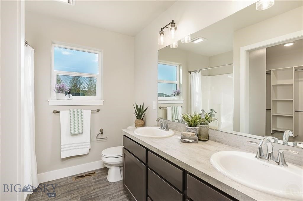1107 Melissa Way