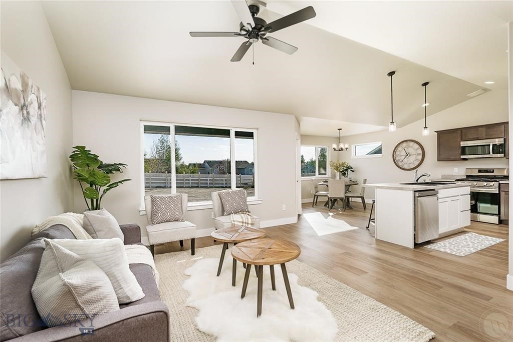 1107 Melissa Way