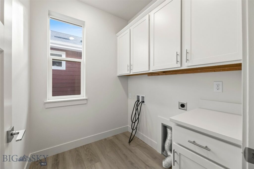 1110 Butler Creek Avenue