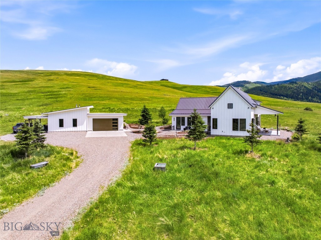 Gallatin Gateway MT 59730 - 1
