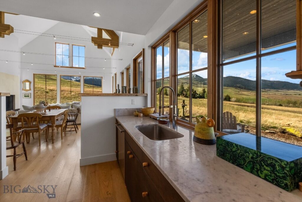 Gallatin Gateway MT 59730 - 7
